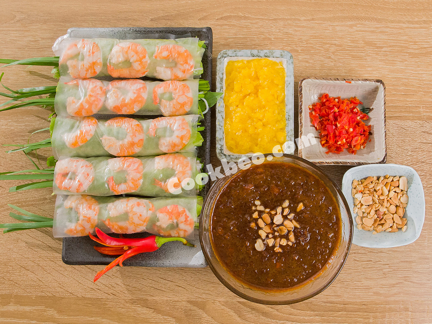 Gỏi Cuốn Mắm Nêm