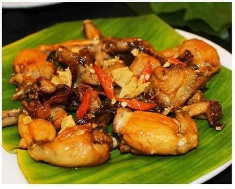 ẾCH - LƯƠN
