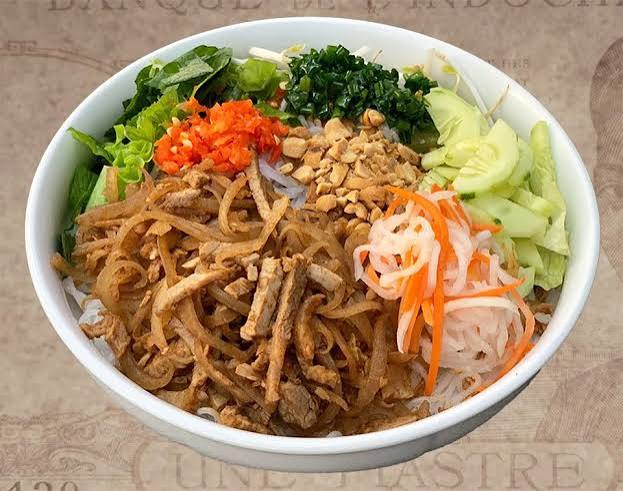 BÚN BÌ CHẢ GIÒ