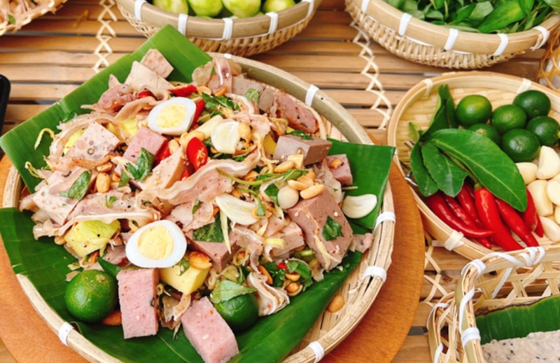 TRÉ TRỘN