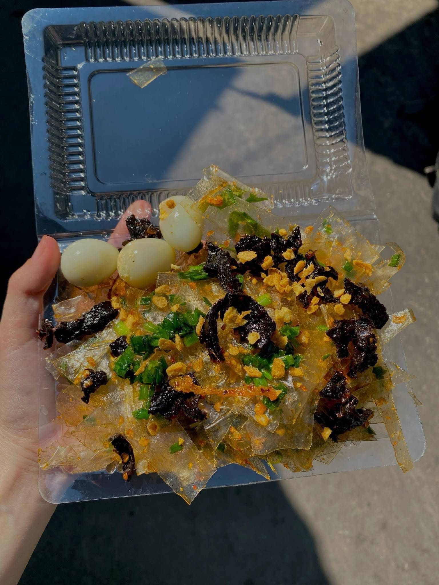 Bánh tráng Trộn Khô Bò Đen