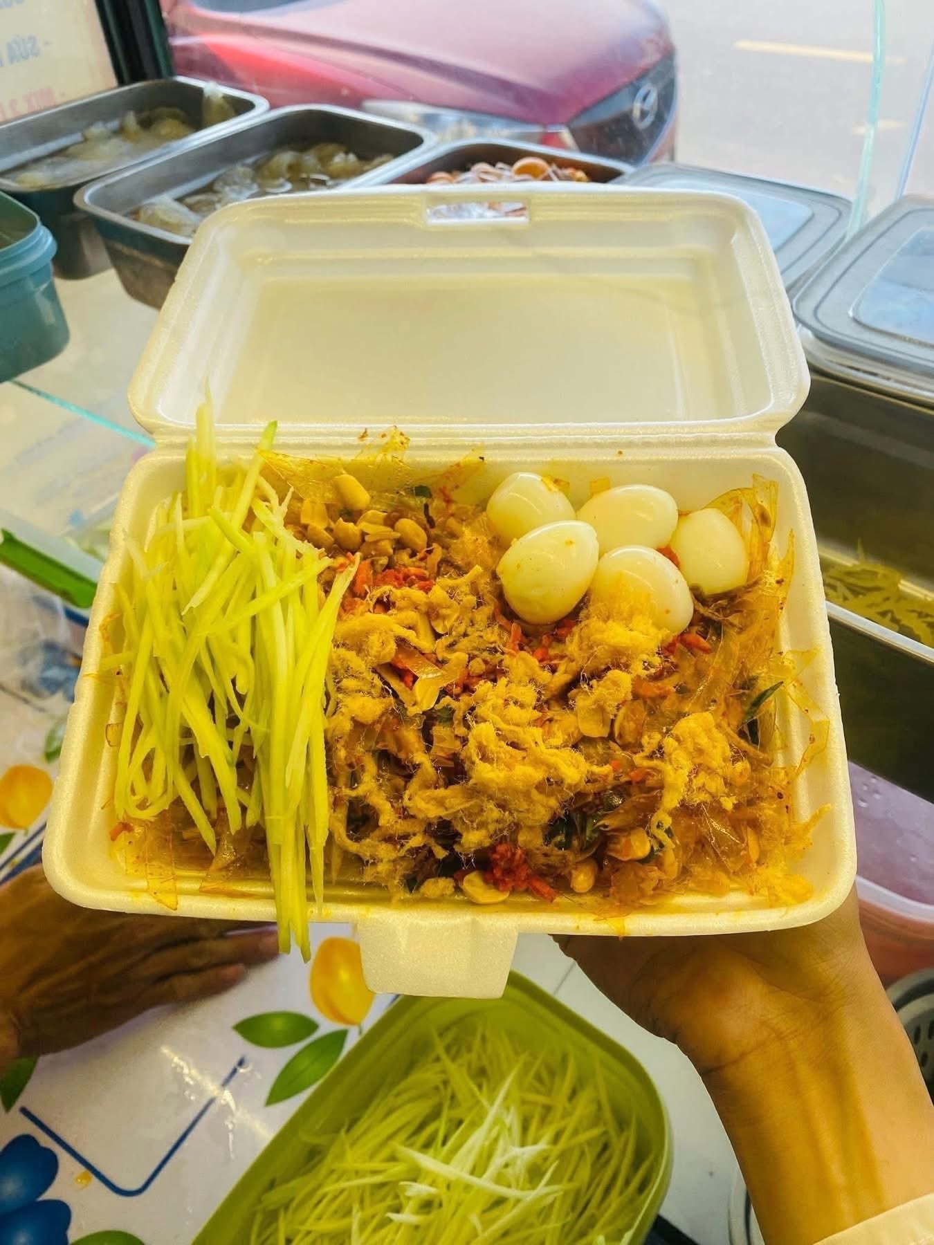 XOÀI LẮC - BÁNH TRÁNG