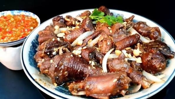 QUÁN NHẬU DZUII