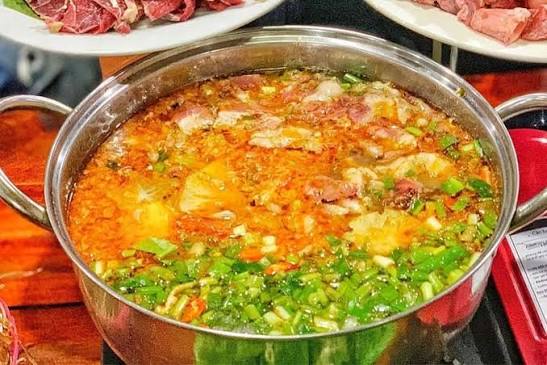LẨU