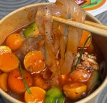 CHÂN GÀ SỐT THÁI TÍ NỊ
