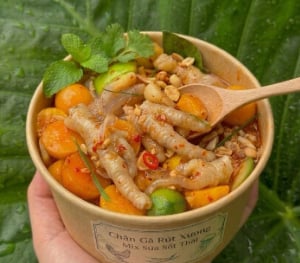 CHÂN GÀ MIX TRỨNG NON+CHÂN SỨA/THÂN SỨA