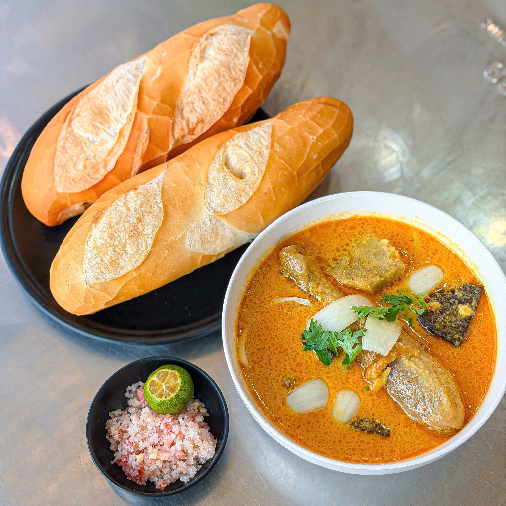 BÚN GÀ ÁC - CÀ RI GÀ NHÀ THƯ