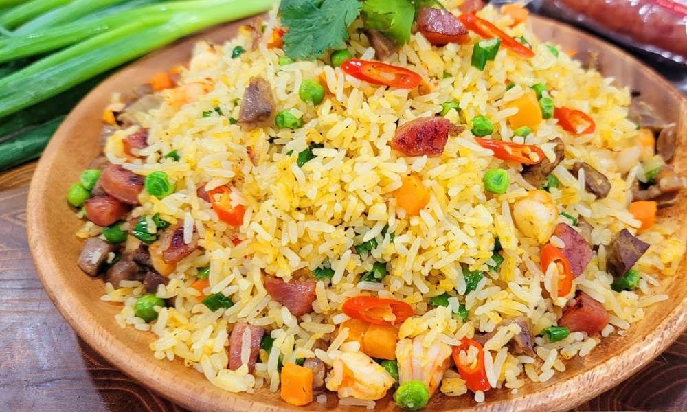 Cơm dương châu + soup Ngọc Quý