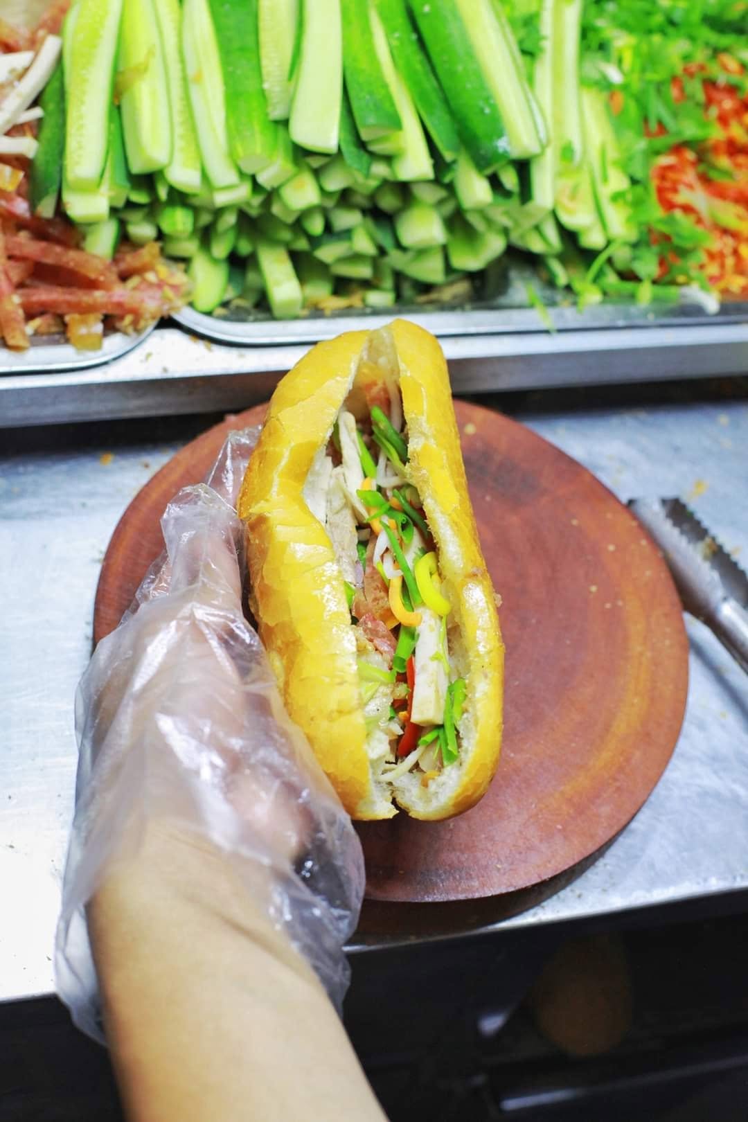 Bánh mì Mỹ Nhân Nguyễn Bá Ngọc