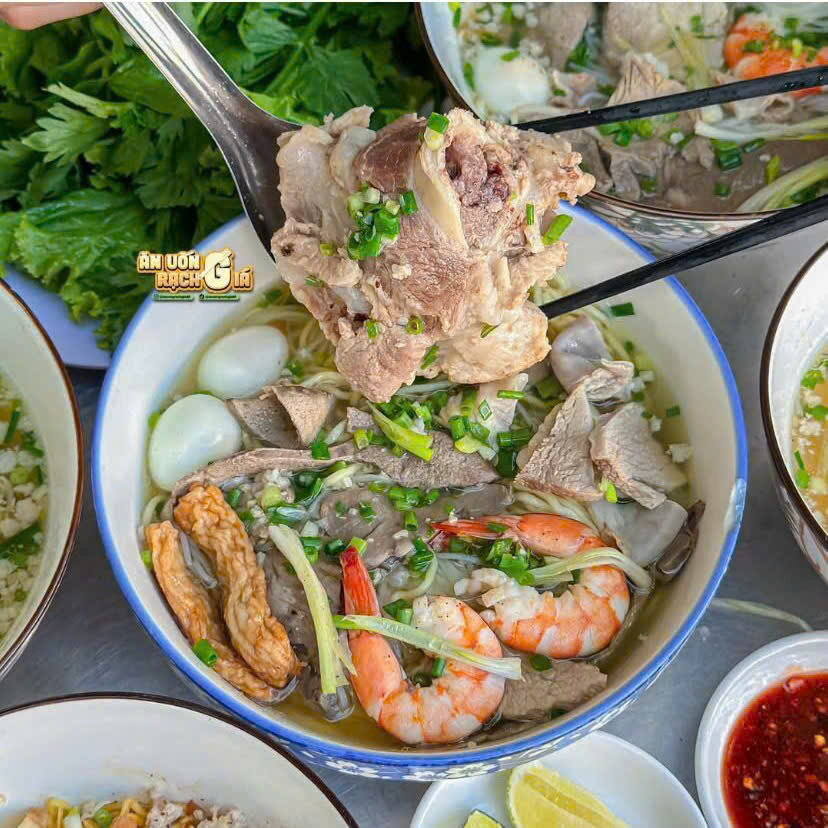 🍜 HỦ TIẾU NAM VANG